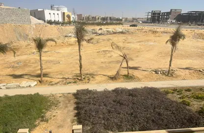 Apartment - 4 Bedrooms - 3 Bathrooms for sale in Stone Residence - 5th Settlement Compounds - The 5th Settlement - New Cairo City - Cairo