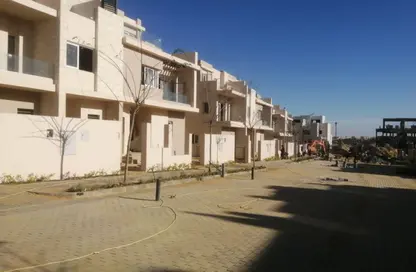 منزل مزدوج - 3 غرف نوم - 3 حمامات للبيع في تاونى - طريق مصر اسكندرية الصحراوي - الجيزة