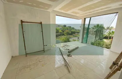 Villa - 6 Bedrooms - 6 Bathrooms for sale in Swan Lake Katameya - The 1st Settlement - New Cairo City - Cairo