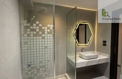 Apartment - 3 Bedrooms - 3 Bathrooms for rent in Mountain View iCity - 5th Settlement Compounds - The 5th Settlement - New Cairo City - Cairo