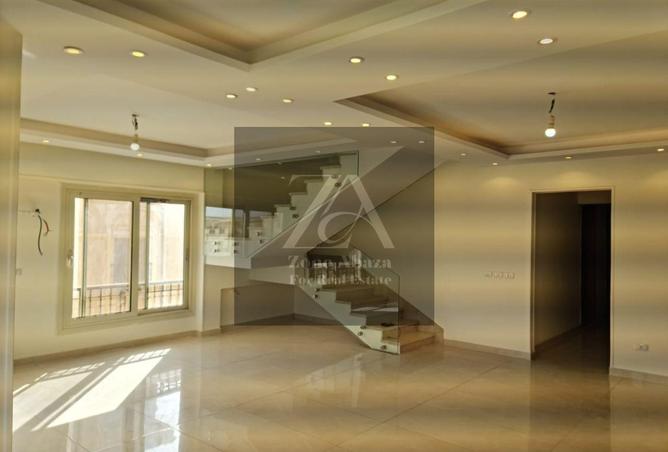 8026090 - Property Image 3