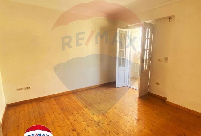 8027609 - Property Image 3