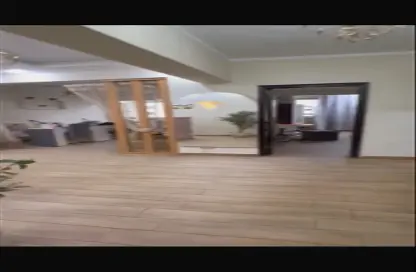 شقة - 3 غرف نوم - 2 حمامات للايجار في مصر الجديدة - القاهرة