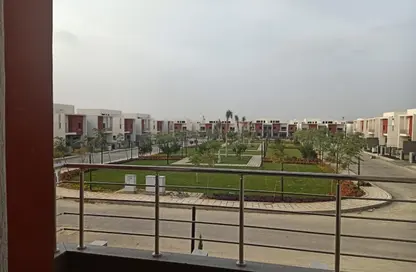 Townhouse - 3 Bedrooms - 3 Bathrooms for sale in Madinaty - Cairo