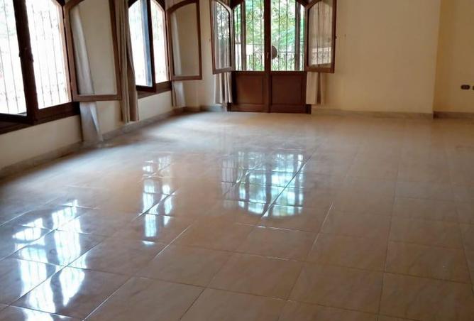 8230215 - Property Image 2