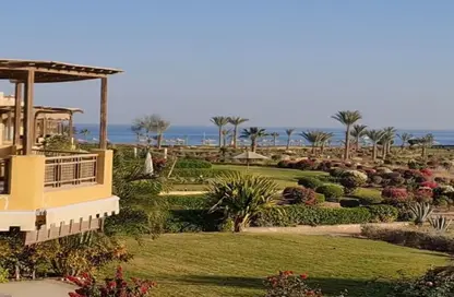 (بنتهاوس  (روف - 3 غرف نوم - 3 حمامات للبيع في العين باي - العين السخنة - السويس