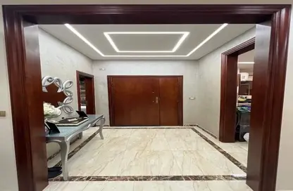 Villa - 7 Bedrooms - 4 Bathrooms for sale in Al Khamayel city - Sheikh Zayed Compounds - Sheikh Zayed City - Giza