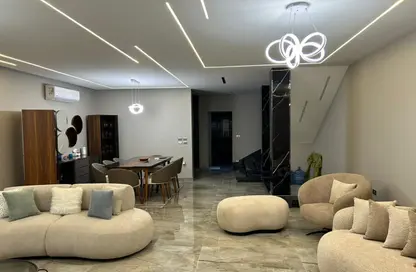 Villa - 3 Bedrooms - 4 Bathrooms for sale in Green Square - Mostakbal City Compounds - Mostakbal City - Future City - Cairo