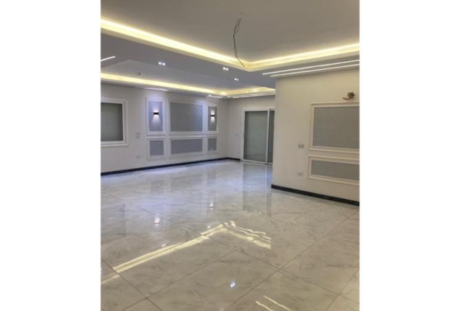 8174487 - Property Main Image