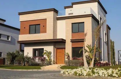 Villa - 4 Bedrooms - 3 Bathrooms for sale in Azzar - 5th Settlement Compounds - The 5th Settlement - New Cairo City - Cairo