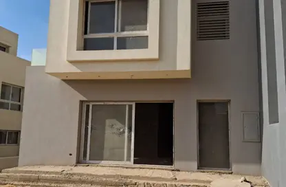 Townhouse - 4 Bedrooms - 4 Bathrooms for sale in Hyde Park - New Cairo City - Cairo