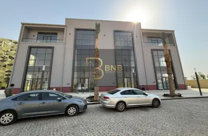 Office Space - Studio - 3 Bathrooms for rent in District 5 - 5th Settlement Compounds - The 5th Settlement - New Cairo City - Cairo