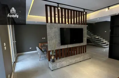 Townhouse - 3 Bedrooms - 5 Bathrooms for rent in La Terra - South Investors Area - New Cairo City - Cairo