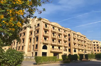 Apartment - 2 Bedrooms - 2 Bathrooms for sale in Al Ashrafiya - North Investors Area - New Cairo City - Cairo