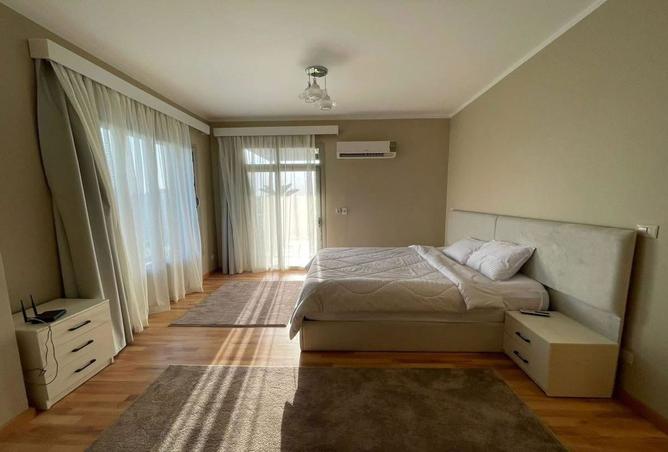 8176956 - Property Image 2