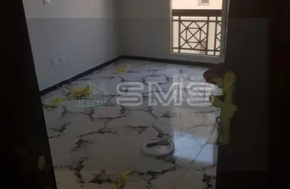 Apartment - 3 Bedrooms - 2 Bathrooms for rent in Mohamed Naguib Axis - Abou El Houl - New Cairo City - Cairo