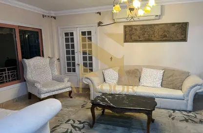 Apartment - 3 Bedrooms - 1 Bathroom for rent in Opera City - 6th District - Sheikh Zayed City - Giza