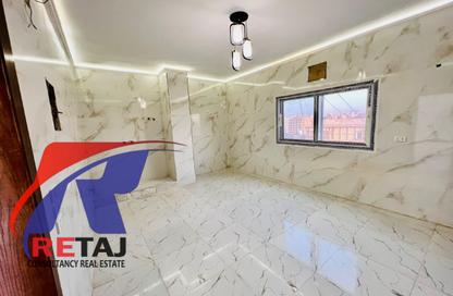 Apartment - 4 Bedrooms - 3 Bathrooms for sale in Abbas Al Akkad St. - 1st Zone - Nasr City - Cairo