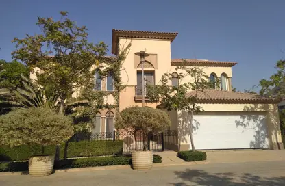 Villa - 4 Bedrooms - 4 Bathrooms for sale in Alba Spendia - Uptown Cairo - Mokattam - Cairo