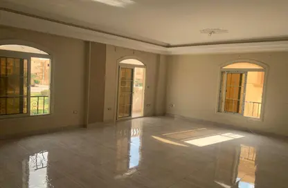 Apartment - 3 Bedrooms - 2 Bathrooms for rent in Salah Salem St. - El Banafseg 9 - El Banafseg - New Cairo City - Cairo