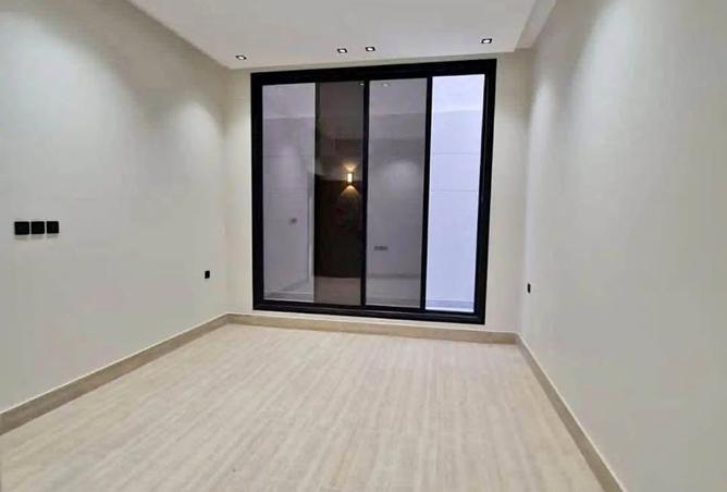 8094714 - Property Image 2