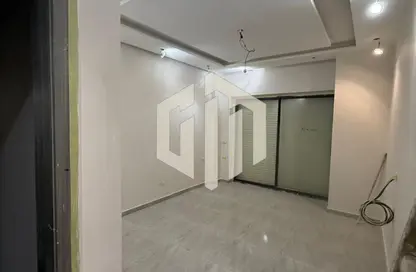 Apartment - 2 Bedrooms - 2 Bathrooms for rent in Lake View Residence - 5th Settlement Compounds - The 5th Settlement - New Cairo City - Cairo