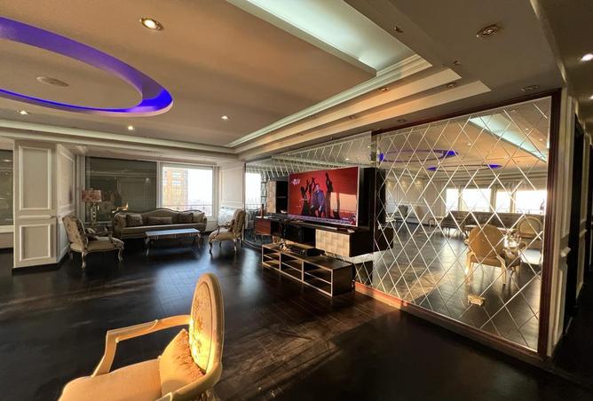 4048453 - Property Image 2