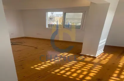 Duplex - 4 Bedrooms - 3 Bathrooms for sale in Street 231 - Degla - Hay El Maadi - Cairo