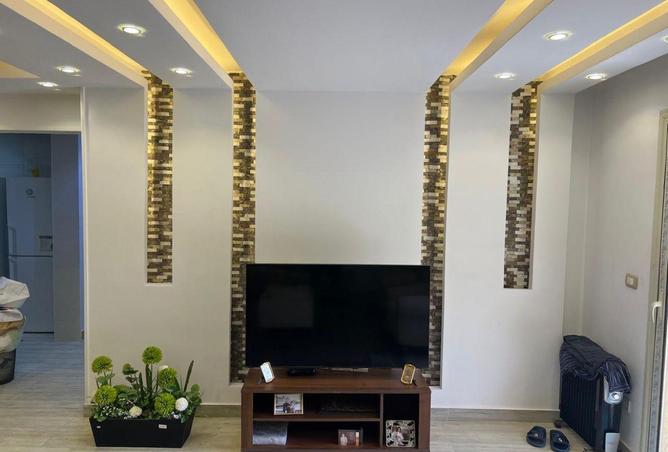 8304432 - Property Image 2