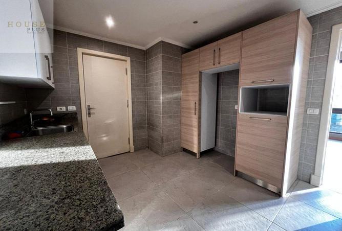 8378001 - Property Image 3