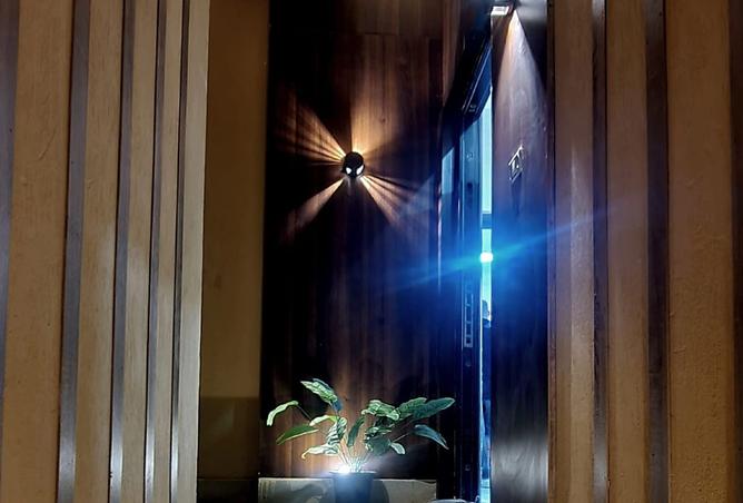 8188930 - Property Image 2