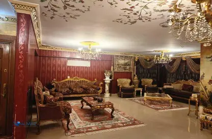 Apartment - 3 Bedrooms - 3 Bathrooms for sale in Abdel Hay Hegazy St. - 8th Zone - Nasr City - Cairo