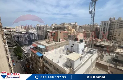 شقة - 3 غرف نوم - 2 حمامات للايجار في شارع عمر المختار - جناكليس - حي شرق - الاسكندرية