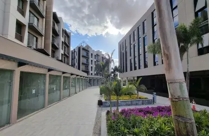 Apartment - 2 Bedrooms - 2 Bathrooms for sale in Six West - Beverly Hills - Sheikh Zayed Compounds - Sheikh Zayed City - Giza Apartment - 2 Bedrooms - 2 Bathrooms for sale in Six West - Beverly Hills - Sheikh Zayed Compounds - Sheikh Zayed City - Giza