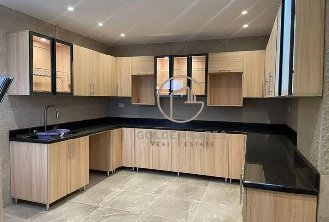 8408030 - Property Image 3