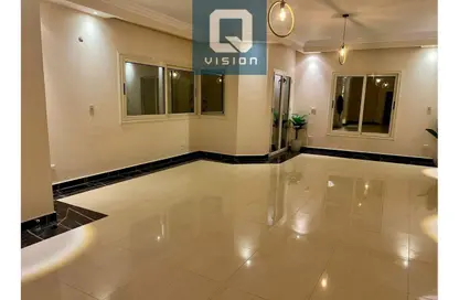 شقة - 3 غرف نوم - 3 حمامات للايجار في حى اسكان الجامعه الامريكية - كمبوندات التجمع الخامس - التجمع الخامس - مدينة القاهرة الجديدة - القاهرة