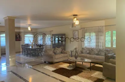 فيلا - 4 غرف نوم - 6 حمامات للايجار في پريڤادو - مدينتي - القاهرة