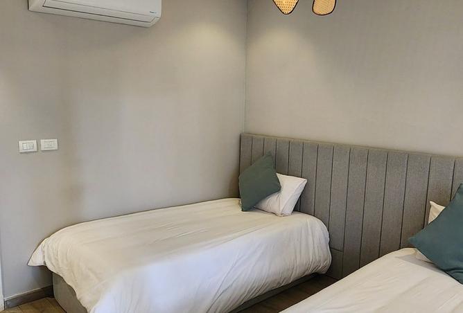 8165402 - Property Image 3