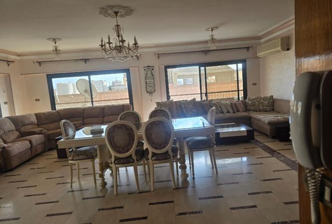 8422748 - Property Image 2