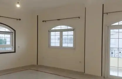 Apartment - 3 Bedrooms - 2 Bathrooms for rent in Al Shaimaa St. - Area F - Ganoob El Acadimia - New Cairo City - Cairo
