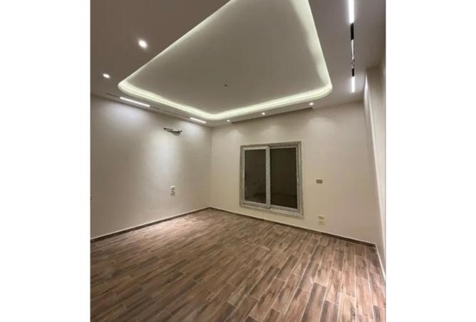 8390048 - Property Main Image