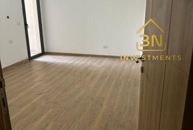 8285049 - Property Image 2