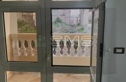Apartment - 3 Bedrooms - 3 Bathrooms for rent in Fatma Al Sharbatly Mosque - District 3 - The 5th Settlement - New Cairo City - Cairo