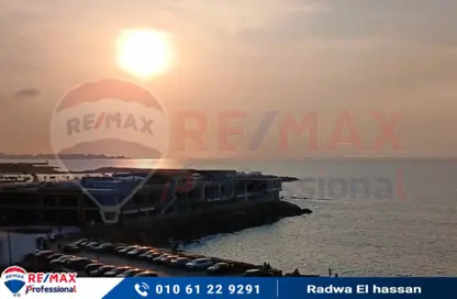 Apartment - 3 Bedrooms - 4 Bathrooms for rent in Al Geish Road - Laurent - Hay Sharq - Alexandria