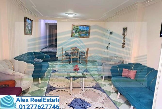 8061412 - Property Main Image