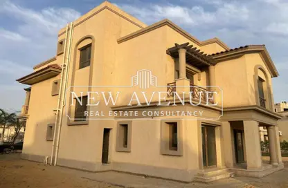Villa - 6 Bedrooms - 7+ Bathrooms for sale in Privado - Madinaty - Cairo