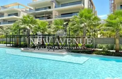 Apartment - 2 Bedrooms - 2 Bathrooms for sale in Lake View Residence - 5th Settlement Compounds - The 5th Settlement - New Cairo City - Cairo