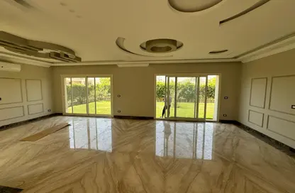 Apartment - 3 Bedrooms - 3 Bathrooms for sale in Six West - Beverly Hills - Sheikh Zayed Compounds - Sheikh Zayed City - Giza