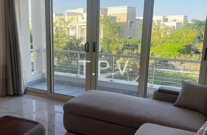 فيلا - 5 غرف نوم - 5 حمامات للايجار في كايرو فيستيفال سيتى - المستثمرين الشمالية - مدينة القاهرة الجديدة - القاهرة