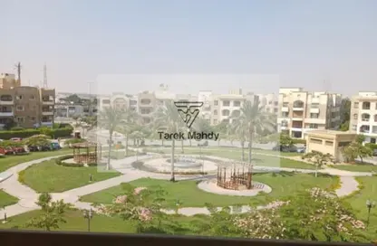 Apartment - 3 Bedrooms - 3 Bathrooms for sale in Beverly Hills Road - 17th District - Sheikh Zayed City - Giza